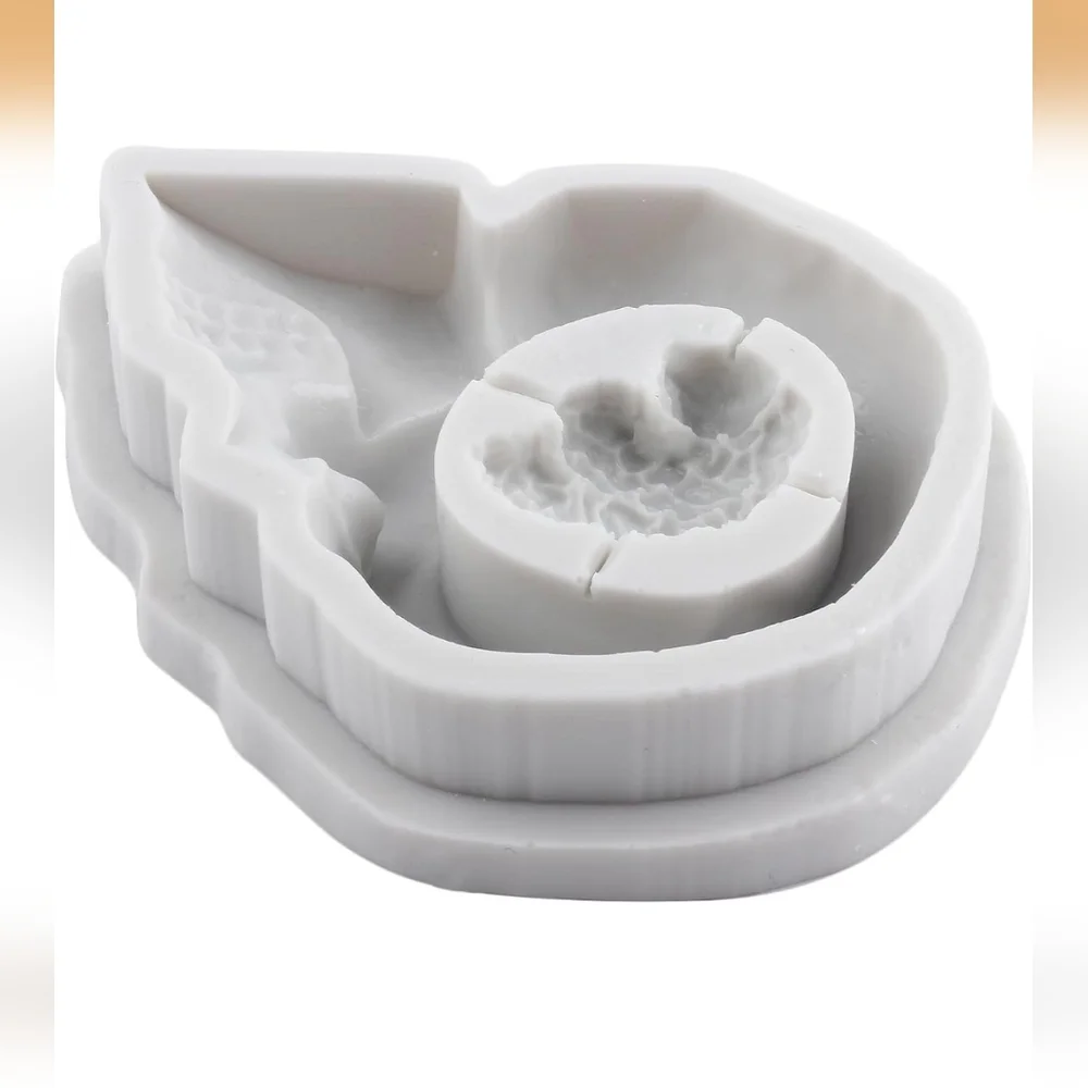 Skull‎ and Brain Silicone Mold - White